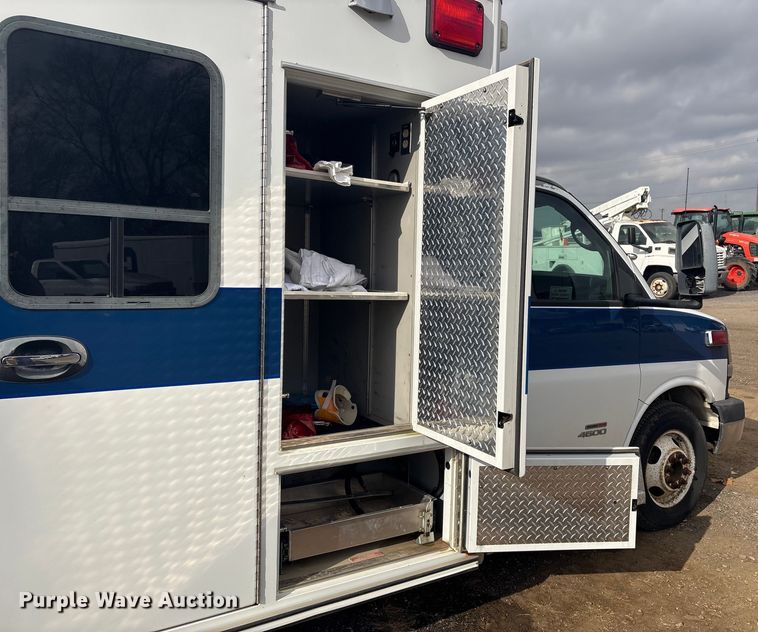 image for item EV2590 2012 Chevrolet 4500 Express ambulance