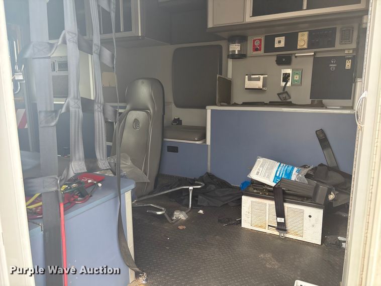 image for item EV2590 2012 Chevrolet 4500 Express ambulance