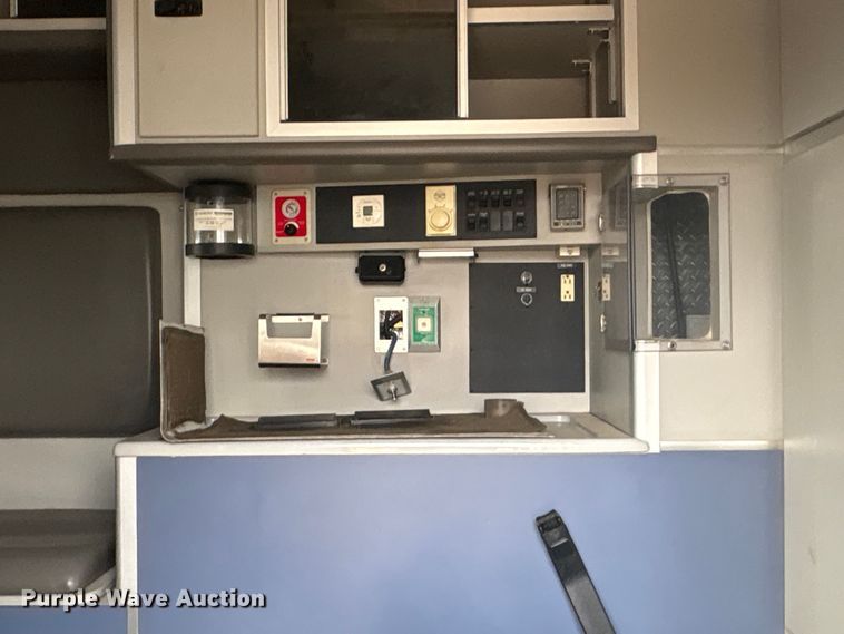 image for item EV2590 2012 Chevrolet 4500 Express ambulance