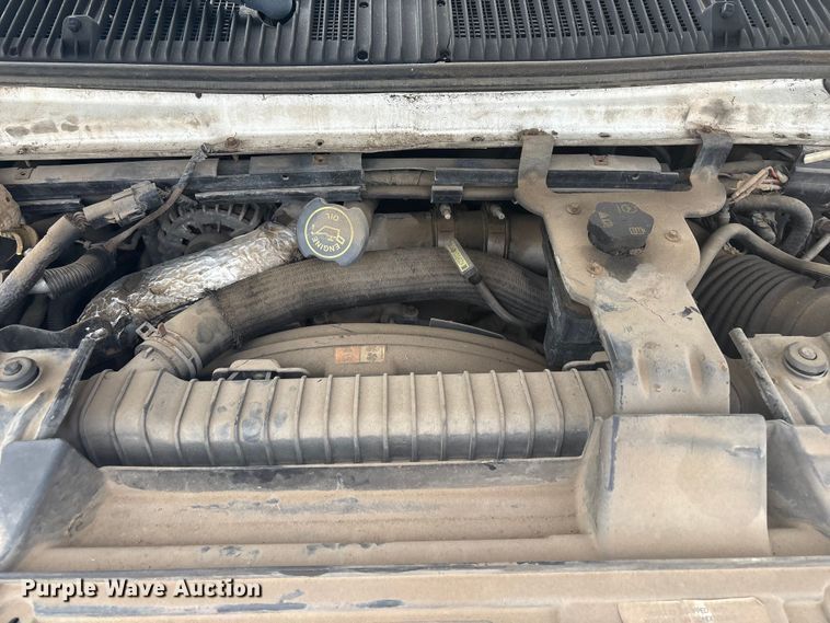 image for item EV2591 2006 Ford E450 ambulance