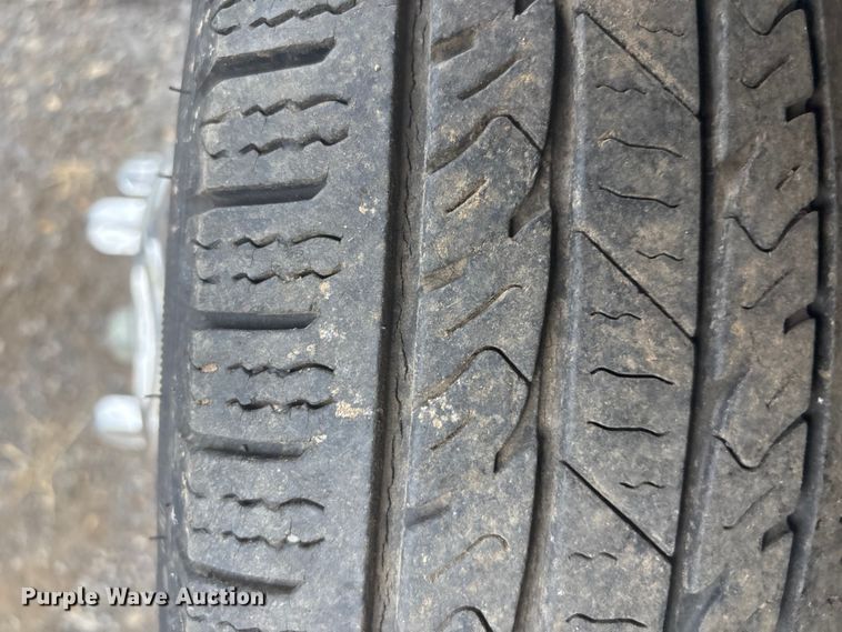 image for item EV2591 2006 Ford E450 ambulance