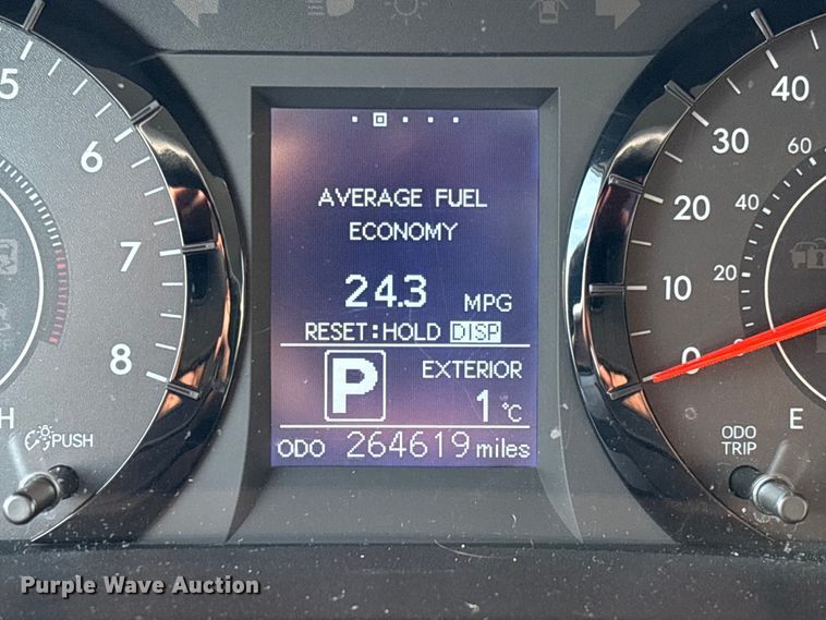 image for item EV3474 2017 Toyota Sienna van