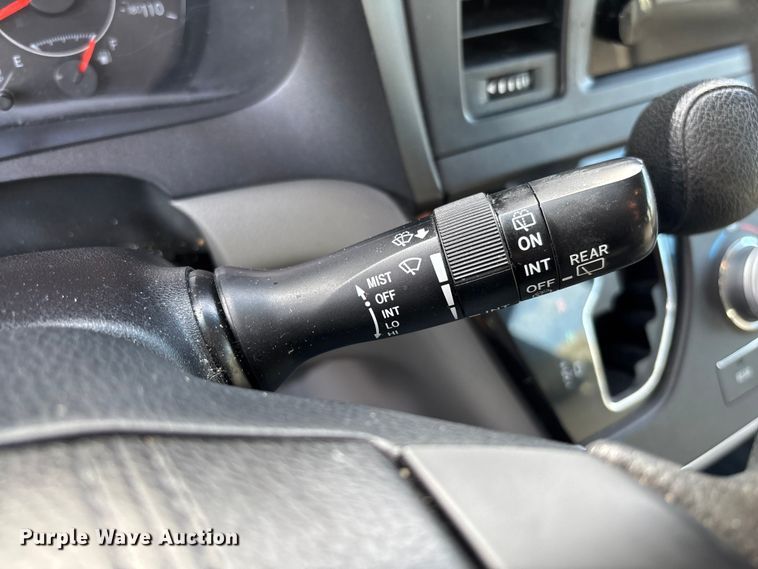 image for item EV3474 2017 Toyota Sienna van