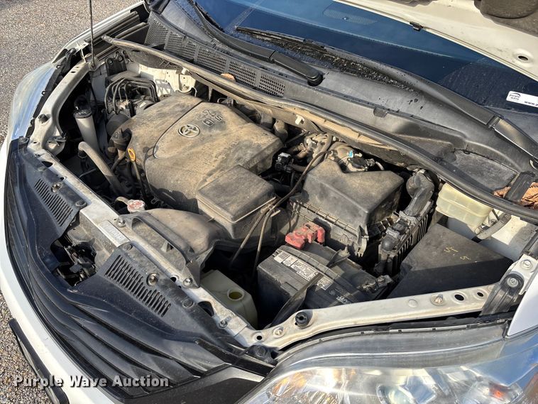 image for item EV3474 2017 Toyota Sienna van