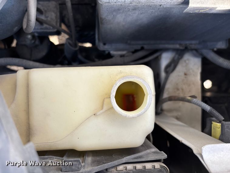 image for item EV3474 2017 Toyota Sienna van