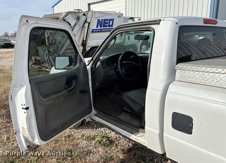 image for item EV3490 2006 Ford Ranger pickup truck