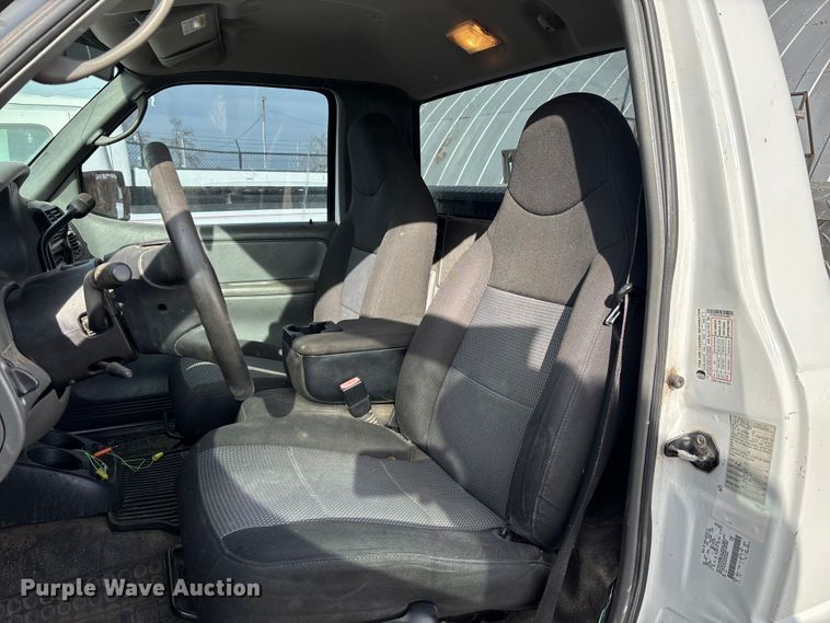 image for item EV3490 2006 Ford Ranger pickup truck