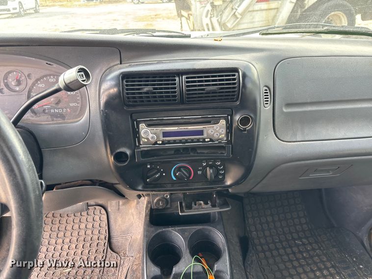 image for item EV3490 2006 Ford Ranger pickup truck