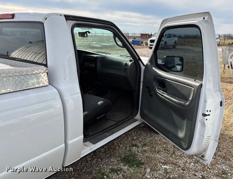 image for item EV3490 2006 Ford Ranger pickup truck