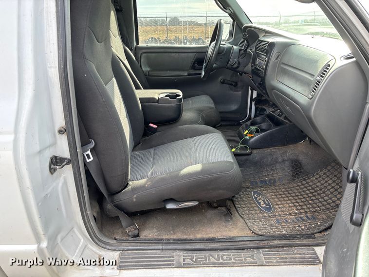 image for item EV3490 2006 Ford Ranger pickup truck