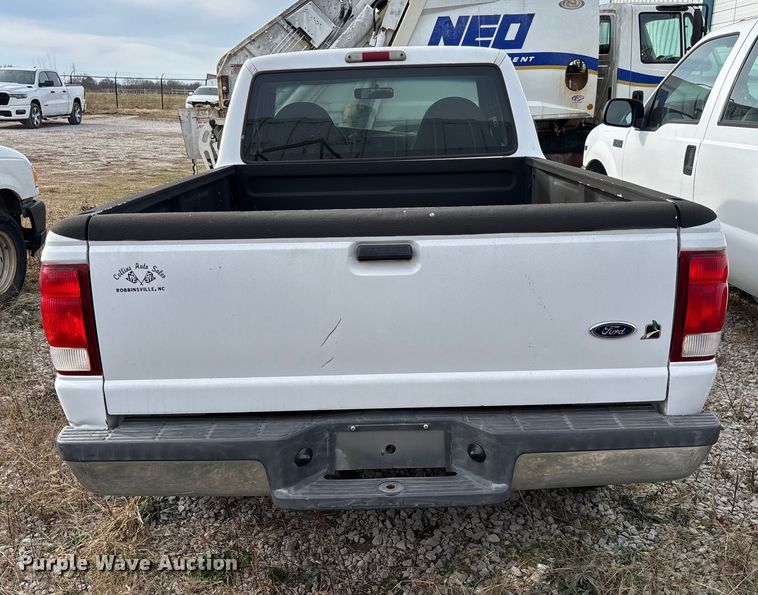 image for item EV3491 2000 Ford Ranger pickup truck