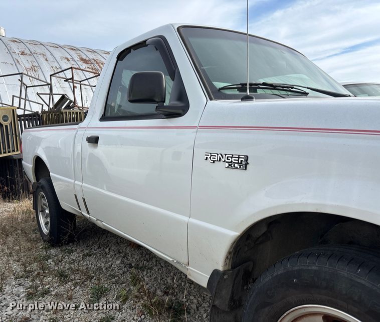 image for item EV3491 2000 Ford Ranger pickup truck