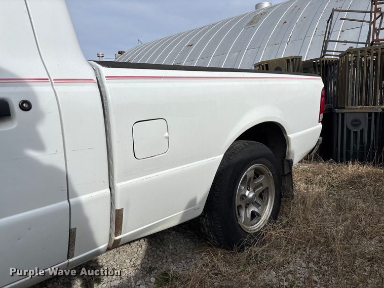 image for item EV3491 2000 Ford Ranger pickup truck