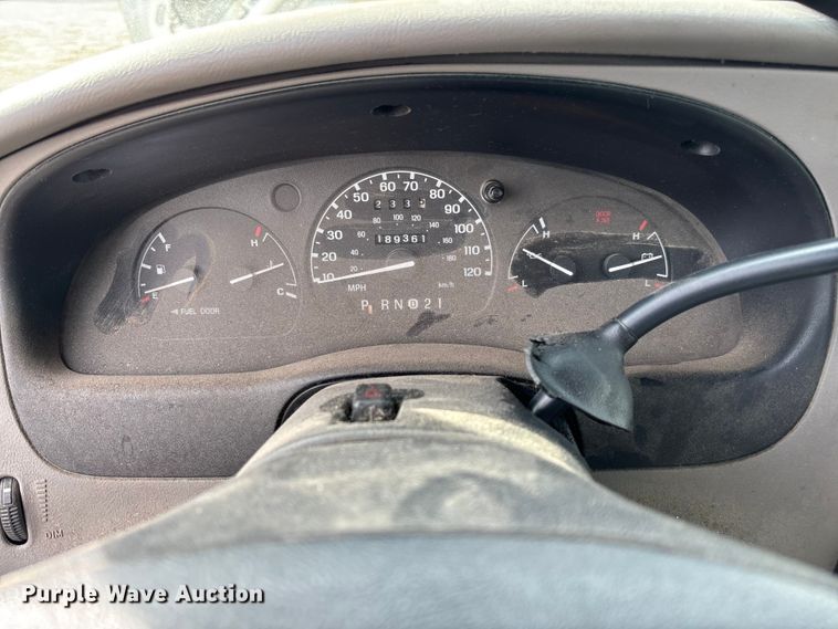 image for item EV3491 2000 Ford Ranger pickup truck