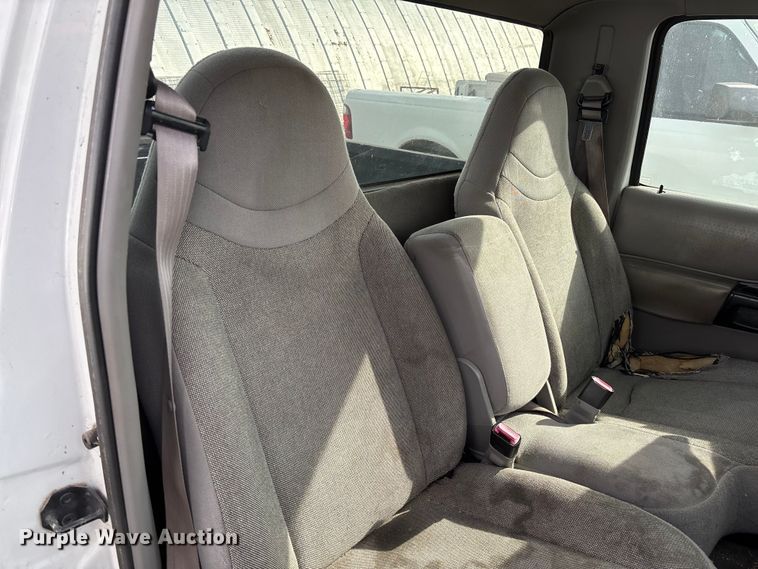 image for item EV3491 2000 Ford Ranger pickup truck