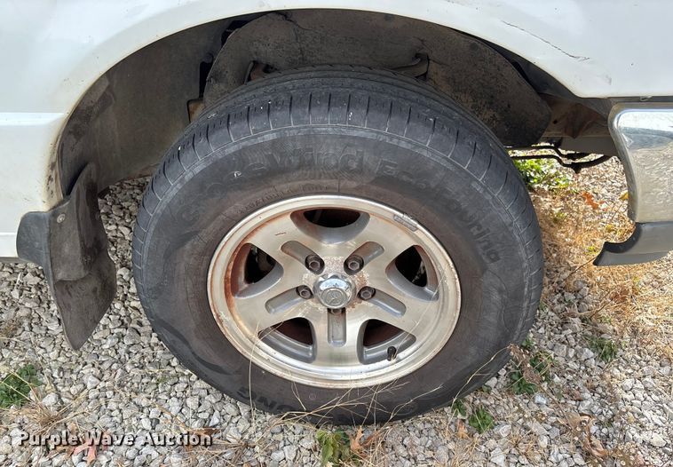 image for item EV3491 2000 Ford Ranger pickup truck