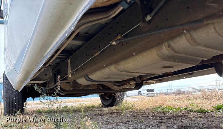 image for item EV3493 2005 Ford E350 van