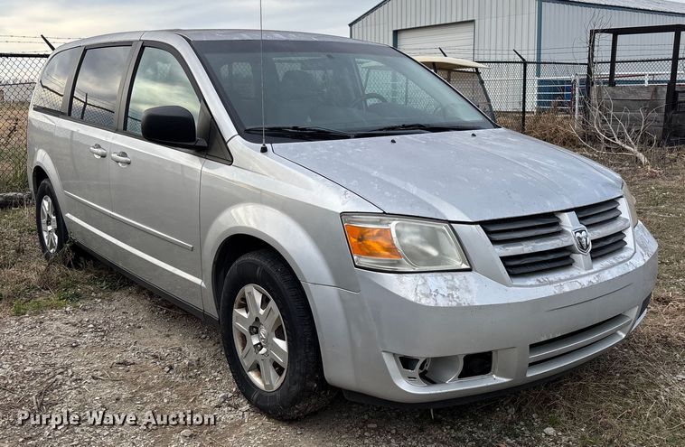 image for item EV3494 2010 Dodge Grand Caravan van