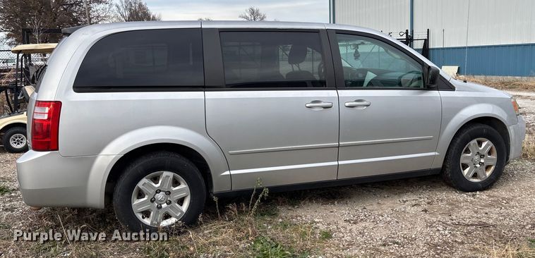 image for item EV3494 2010 Dodge Grand Caravan van