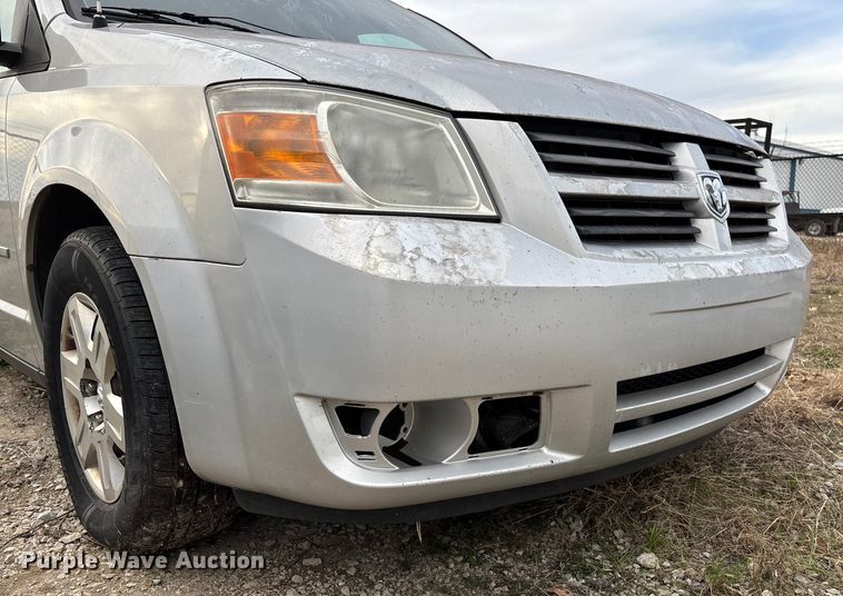 image for item EV3494 2010 Dodge Grand Caravan van
