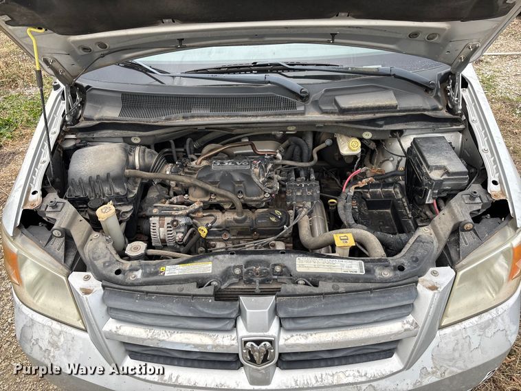 image for item EV3494 2010 Dodge Grand Caravan van