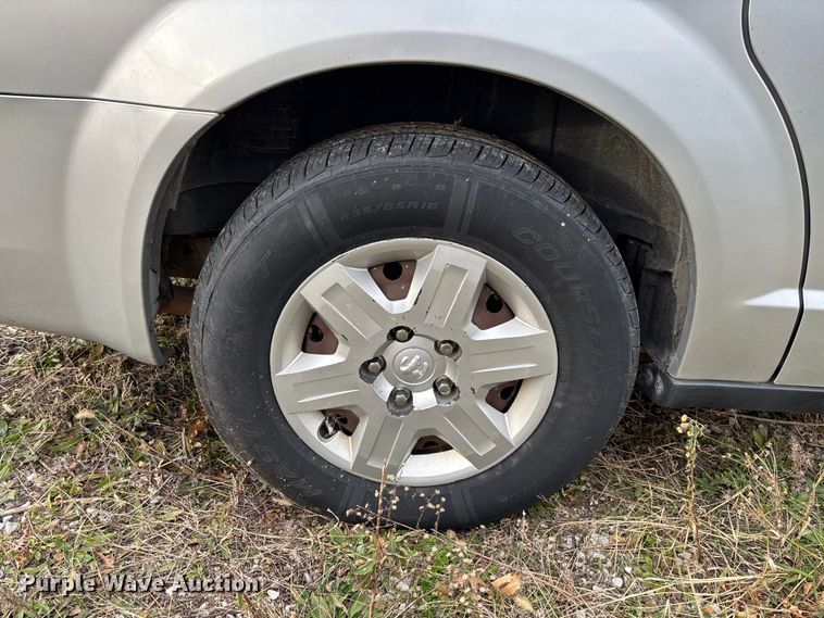 image for item EV3494 2010 Dodge Grand Caravan van