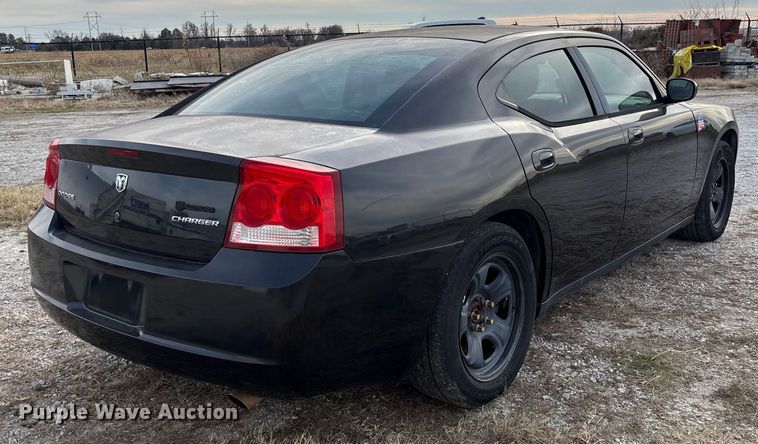 image for item EV3495 2010 Dodge Charger Police