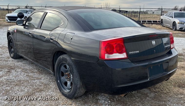 image for item EV3495 2010 Dodge Charger Police