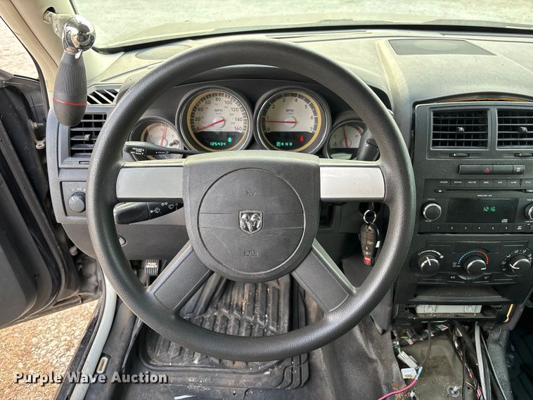 image for item EV3495 2010 Dodge Charger Police