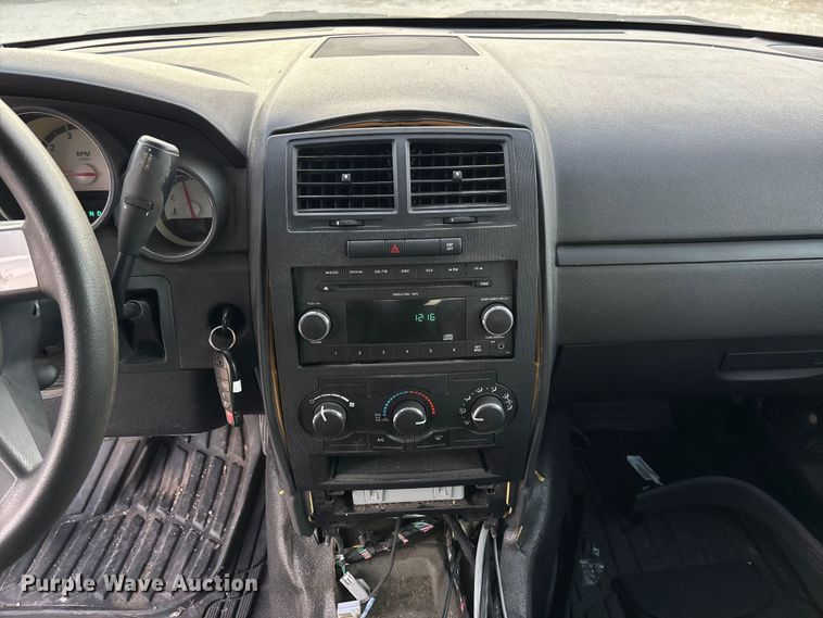 image for item EV3495 2010 Dodge Charger Police