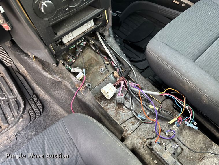 image for item EV3495 2010 Dodge Charger Police