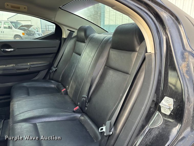 image for item EV3495 2010 Dodge Charger Police