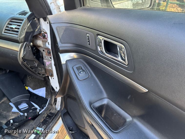 image for item EV3500 2017 Ford Explorer Police Interceptor  SUV