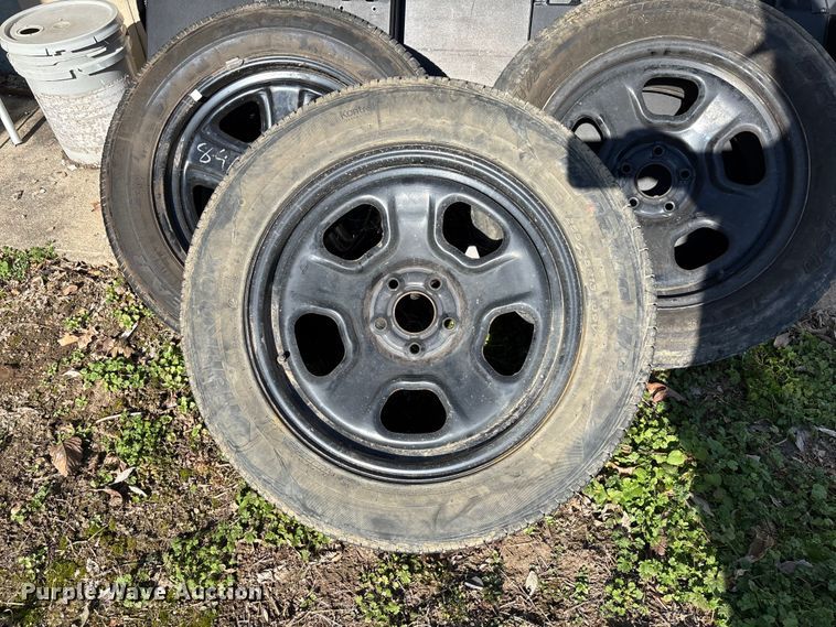 image for item EV3500 2017 Ford Explorer Police Interceptor  SUV