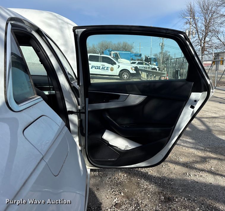 image for item EV5420 2017 Audi A4 