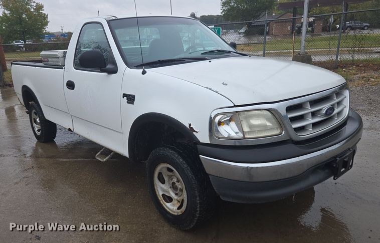 image for item EV5425 1999 Ford F150 pickup truck