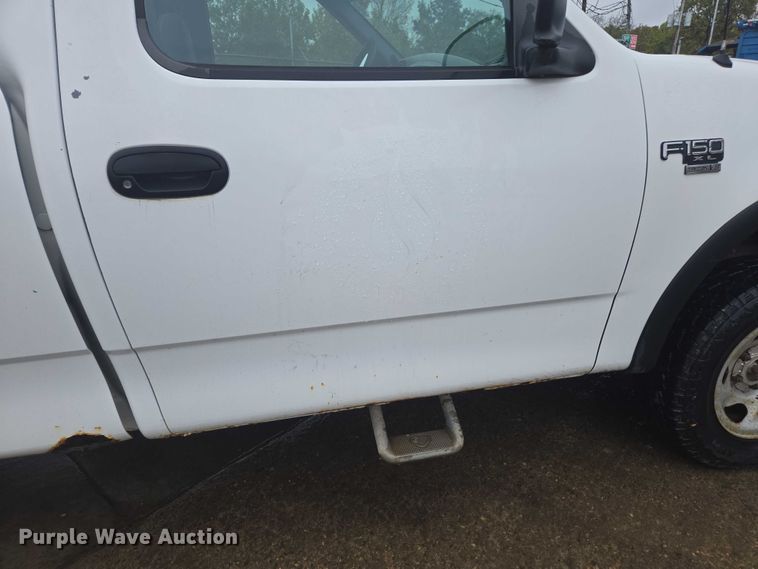 image for item EV5425 1999 Ford F150 pickup truck