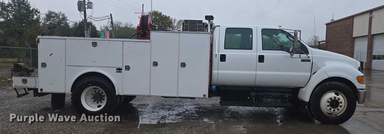 image for item EV5427 2012 Ford F650 Super Duty Crew Cab utility / service truck