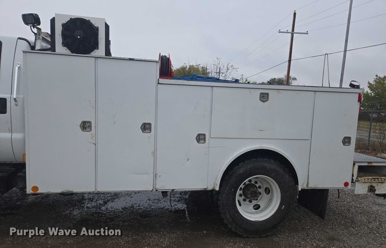 image for item EV5427 2012 Ford F650 Super Duty Crew Cab utility / service truck