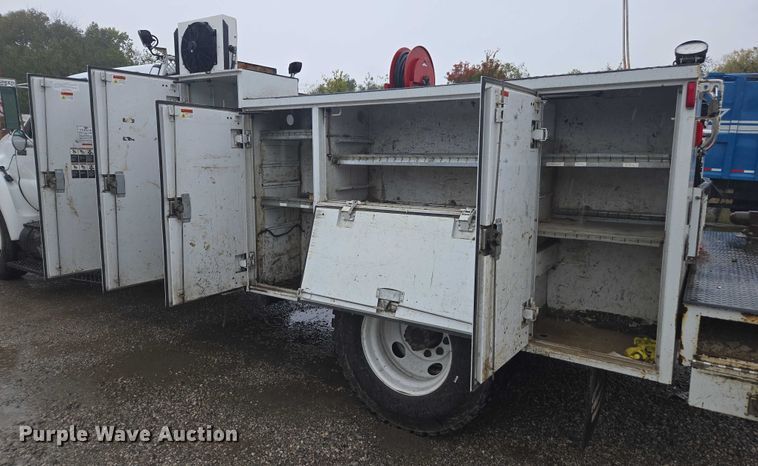 image for item EV5427 2012 Ford F650 Super Duty Crew Cab utility / service truck