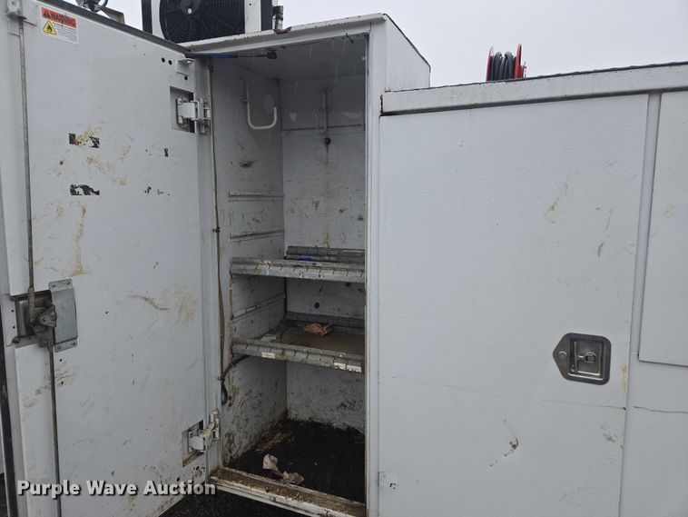 image for item EV5427 2012 Ford F650 Super Duty Crew Cab utility / service truck