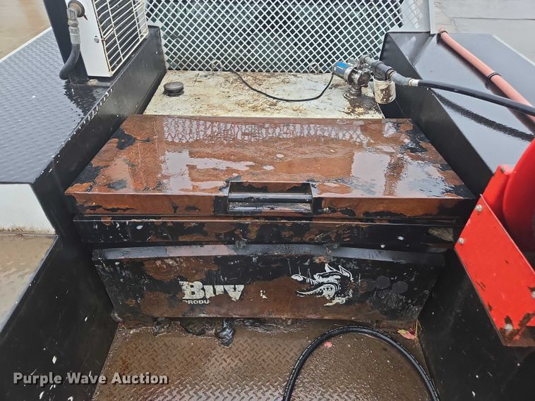 image for item EV5427 2012 Ford F650 Super Duty Crew Cab utility / service truck