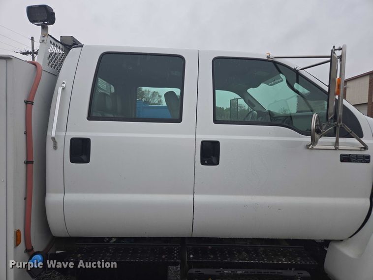 image for item EV5427 2012 Ford F650 Super Duty Crew Cab utility / service truck