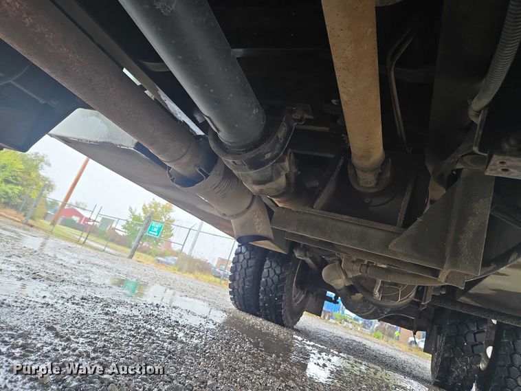 image for item EV5427 2012 Ford F650 Super Duty Crew Cab utility / service truck