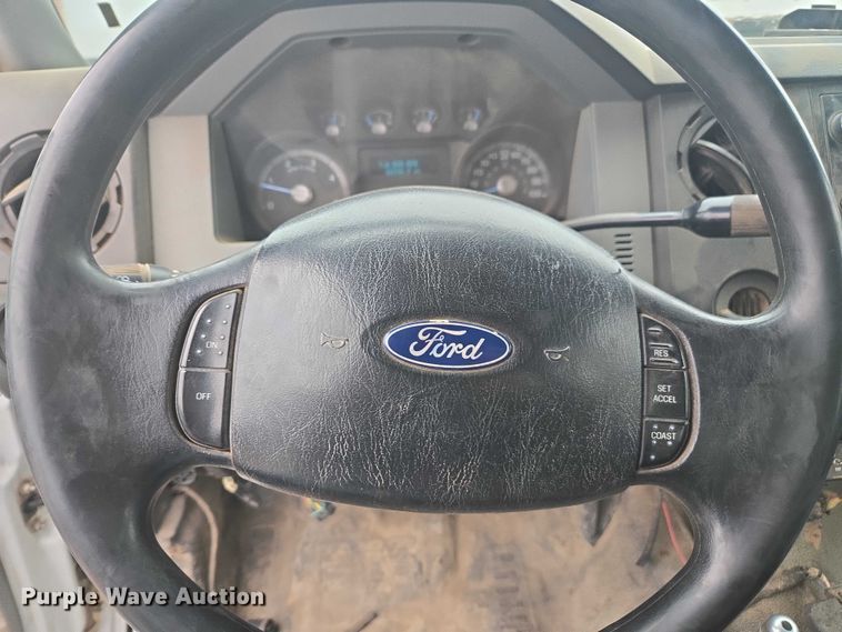 image for item EV5427 2012 Ford F650 Super Duty Crew Cab utility / service truck