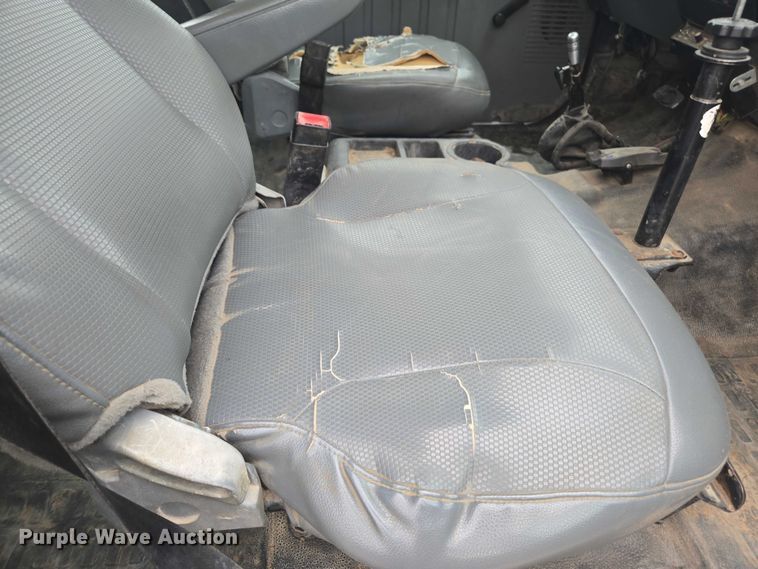 image for item EV5427 2012 Ford F650 Super Duty Crew Cab utility / service truck