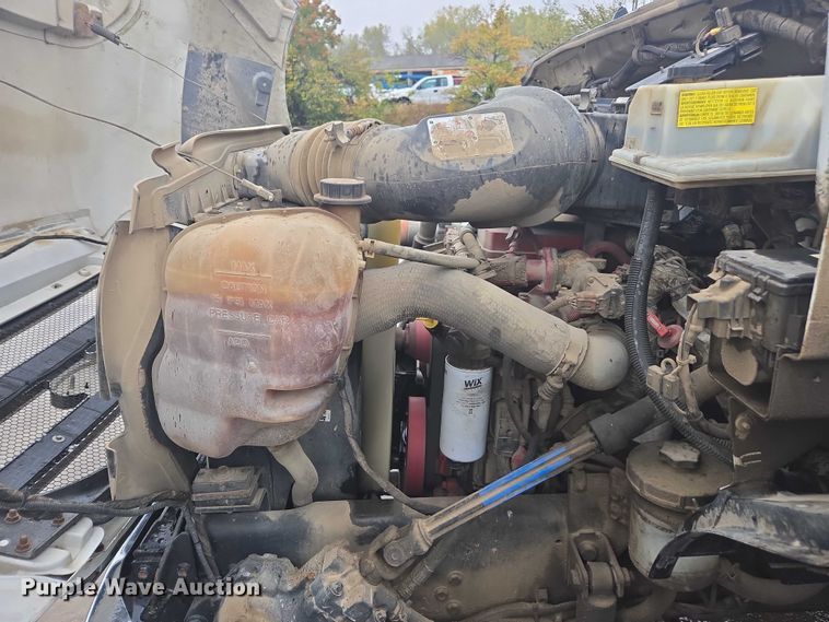 image for item EV5427 2012 Ford F650 Super Duty Crew Cab utility / service truck