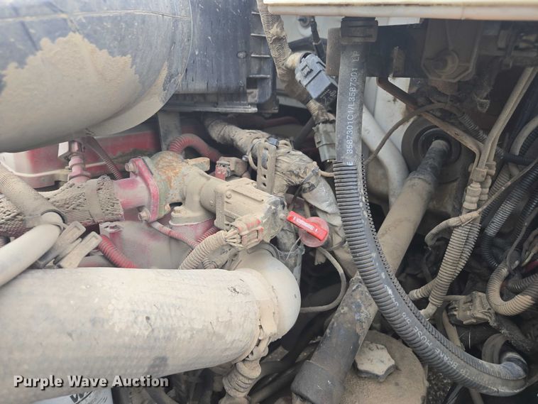 image for item EV5427 2012 Ford F650 Super Duty Crew Cab utility / service truck