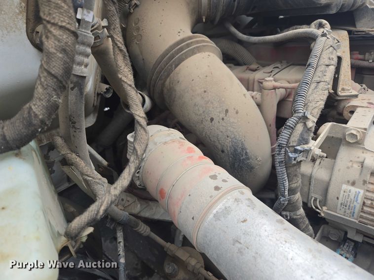 image for item EV5427 2012 Ford F650 Super Duty Crew Cab utility / service truck