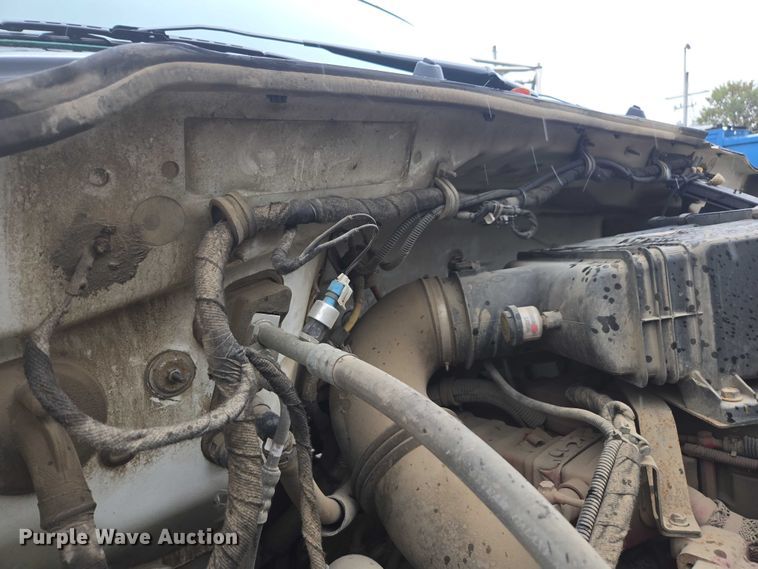 image for item EV5427 2012 Ford F650 Super Duty Crew Cab utility / service truck